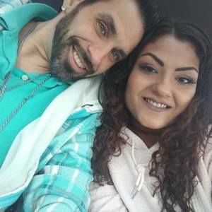 Meet your Posher, Marina